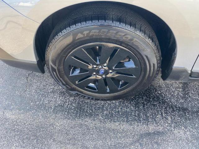 Photo of 2019 Ice Silver Metallic Subaru Outback
