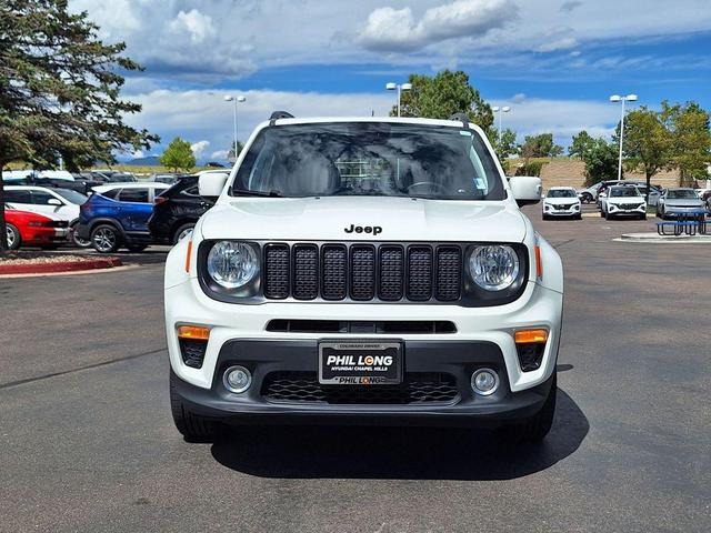 Photo of 2020 Alpine White Clearcoat Jeep Renegade