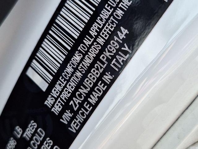 Photo of 2020 Alpine White Clearcoat Jeep Renegade