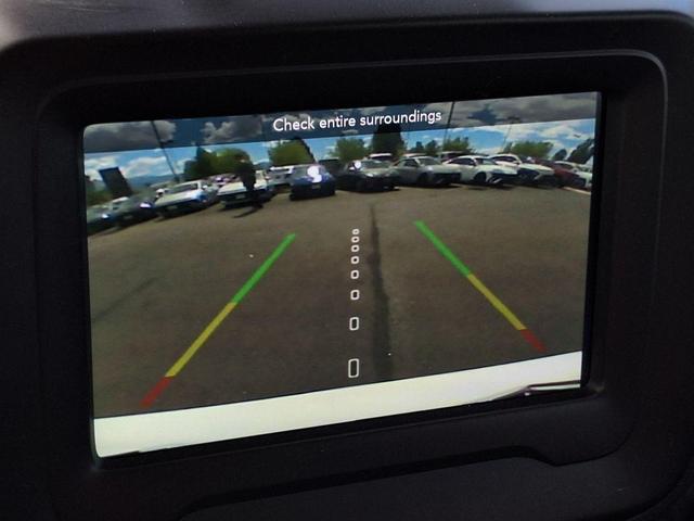 Photo of 2020 Alpine White Clearcoat Jeep Renegade