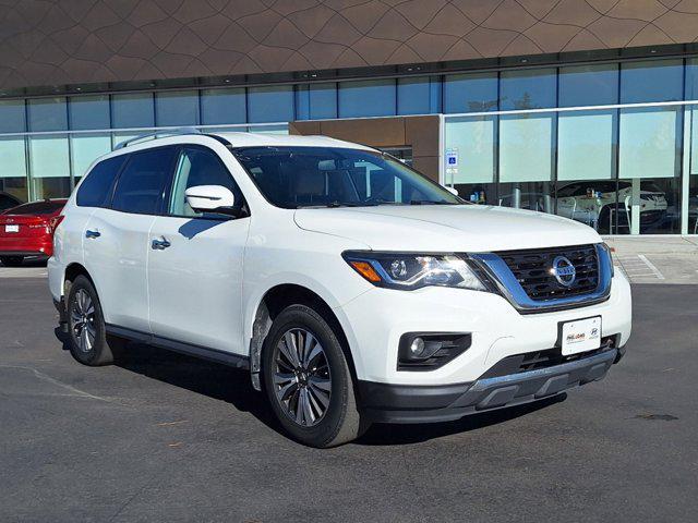 2017 Nissan Pathfinder