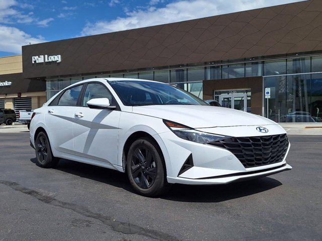 2023 Hyundai Elantra Hev