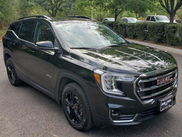 Photo of 2022 Ebony Twilight Metallic GMC Terrain