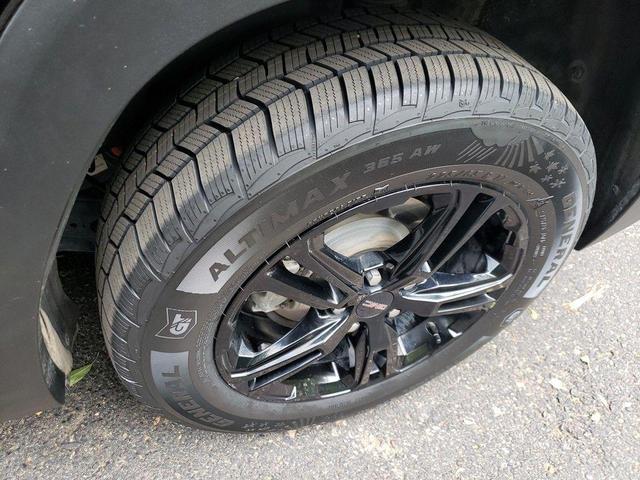 Photo of 2022 Ebony Twilight Metallic GMC Terrain