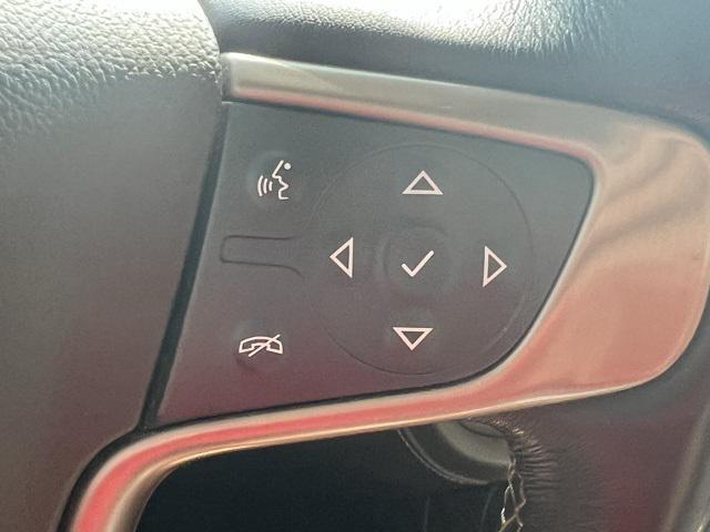 Photo of 2019 Summit White GMC Sierra 2500