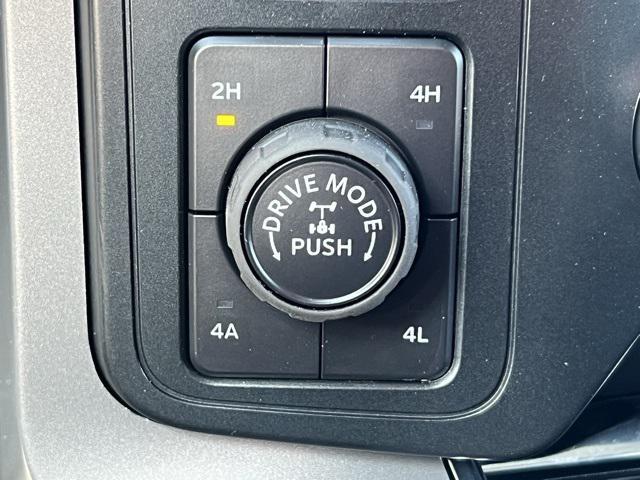 Photo of 2025 Oxford White Ford F-150