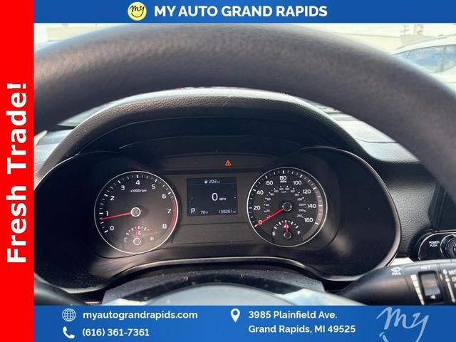 Photo of 2019 Gravity Gray Kia Forte