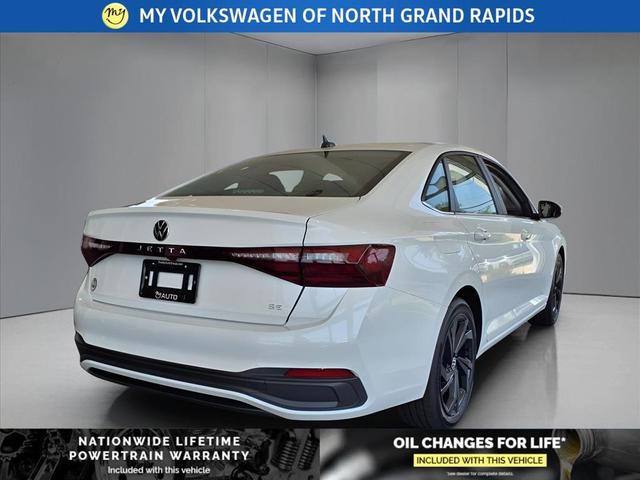 Photo of 2025 Opal White Pearl Effect Volkswagen Jetta