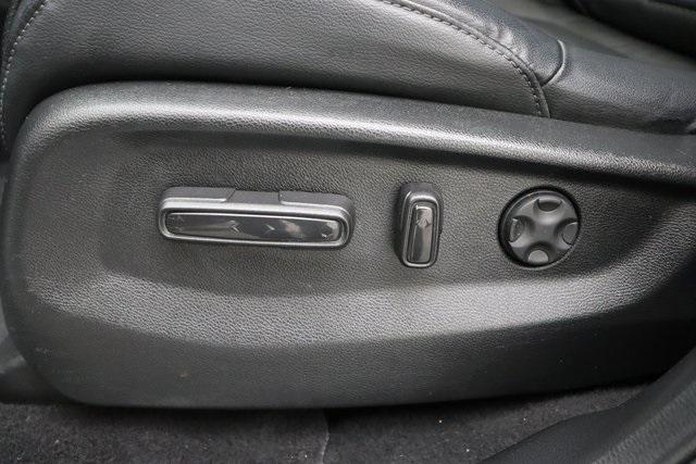 Photo of 2022 Platinum White Pearl Honda CR-V