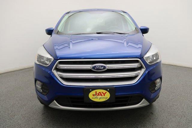 Photo of 2017 Lightning Blue Metallic Ford Escape