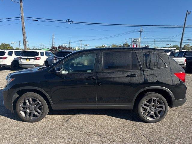 Photo of 2022 Crystal Black Pearl Honda Passport