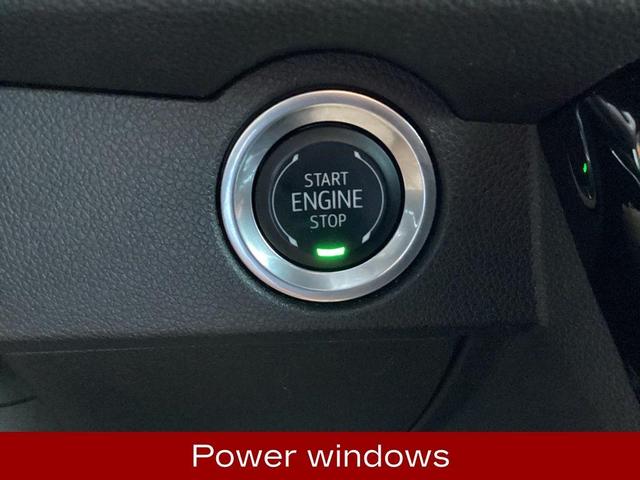 Photo of 2024 Lakeshore Blue Metallic Chevrolet Traverse