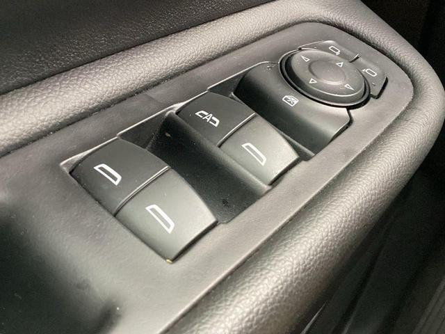 Photo of 2024 Summit White GMC Terrain