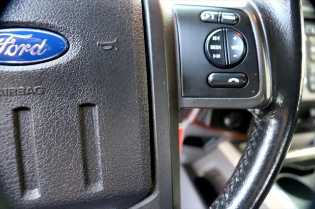 Photo of 2013 WHITE Ford F-250
