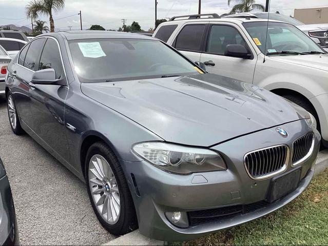 Photo of 2011 Dark Graphite Metallic BMW 535
