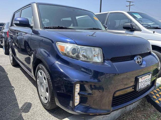 Photo of 2013 Silver Ignit10n Scion xB