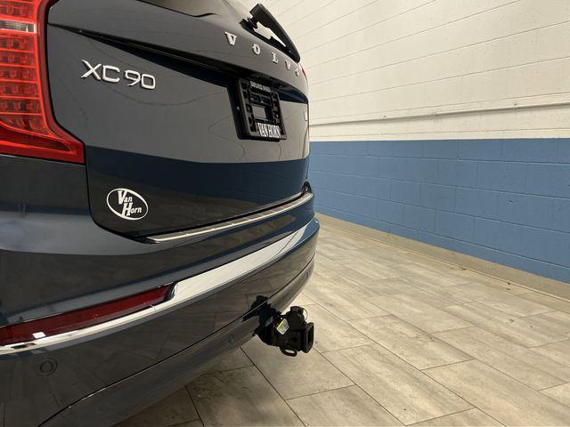Photo of 2024 Denim Blue Metallic Volvo XC90 Recharge Plug-In Hybrid