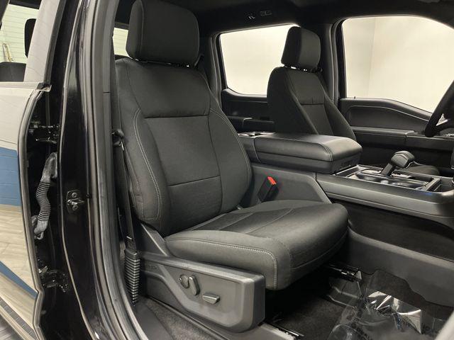 Photo of 2024 Agate Black Metallic Ford F-150