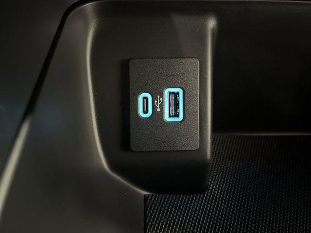 Photo of 2024 Agate Black Metallic Ford F-150