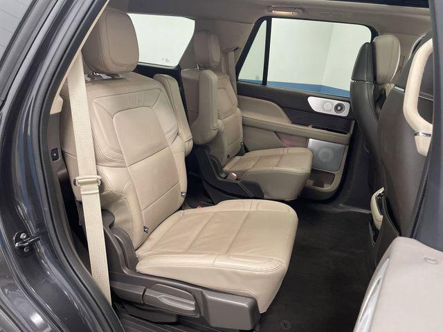 Photo of 2023 Starlight Gray Premium Colorant Lincoln Navigator