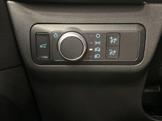 Photo of 2021 Carbonized Gray Metallic Ford Escape