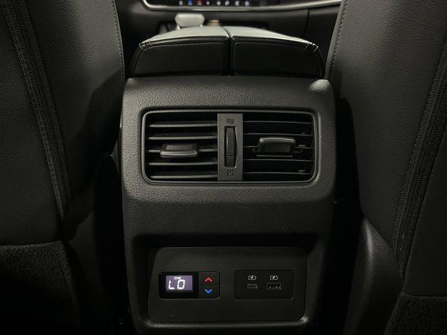 Photo of 2021 Brilliant Silver Metallic Nissan Rogue