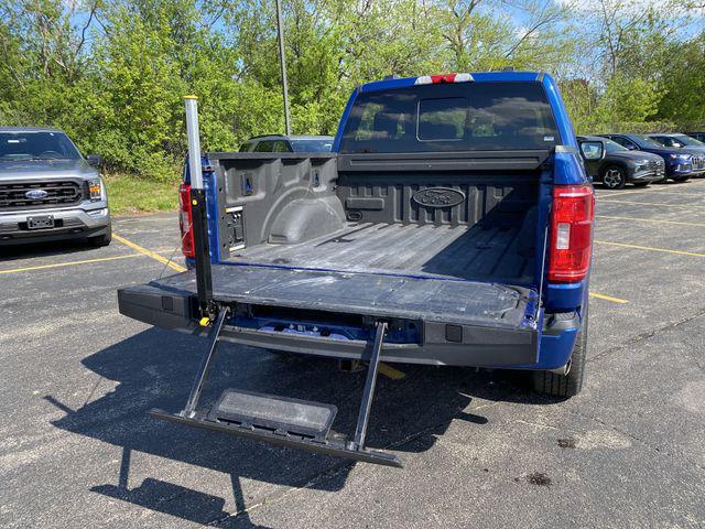 Photo of 2022 Atlas Blue Metallic Ford F-150