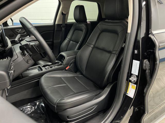 Photo of 2024 Infinite Black Metallic Clearcoat Lincoln Corsair
