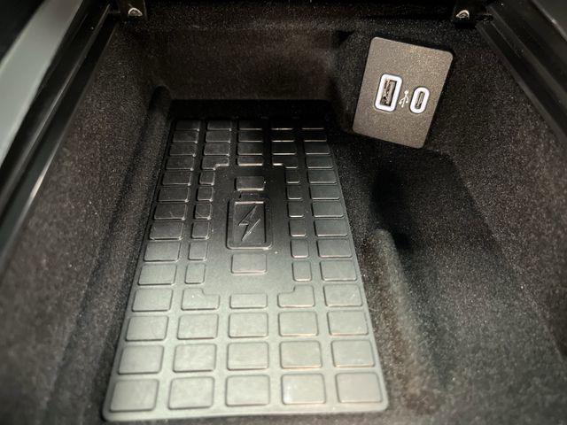 Photo of 2024 Infinite Black Metallic Clearcoat Lincoln Corsair