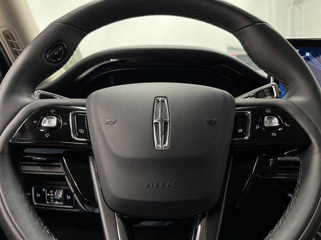 Photo of 2024 Infinite Black Metallic Clearcoat Lincoln Corsair