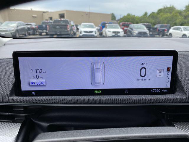 Photo of 2022 White Metallic Ford Mustang Mach-E