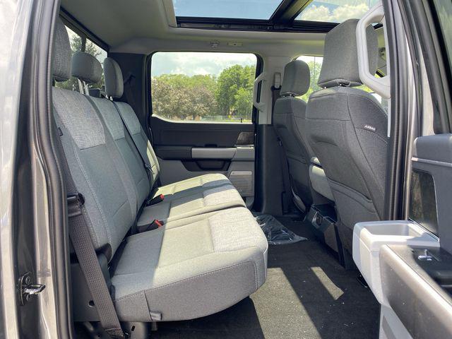 Photo of 2025 Carbonized Gray Metallic Ford F-250