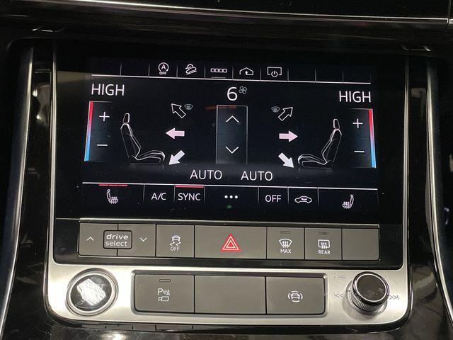Photo of 2023 Blue Metallic Audi Q7
