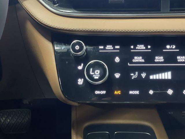 Photo of 2024 Mineral Black INFINITI QX60
