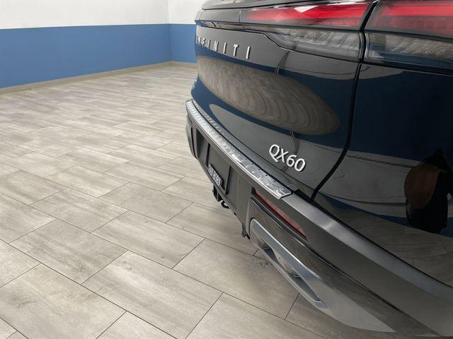 Photo of 2024 Mineral Black INFINITI QX60