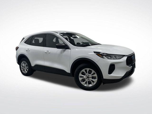Photo of 2024 Oxford White Ford Escape
