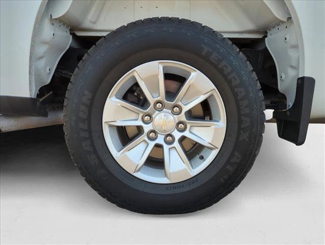 Photo of 2019 Summit White Chevrolet Silverado 1500