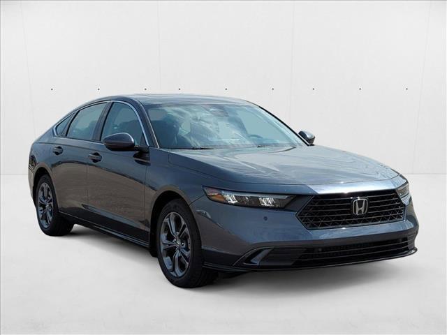 Photo of 2025 Meteorite Gray Metallic Honda Accord Hybrid