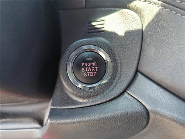 Photo of 2023 Ice Silver Metallic Subaru Outback