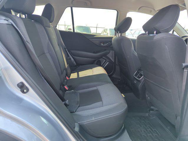 Photo of 2023 Ice Silver Metallic Subaru Outback
