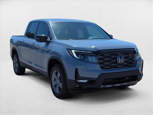Photo of 2025 Sonic Gray Pearl Honda Ridgeline