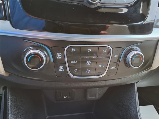 Photo of 2022 Mosaic Black Metallic Chevrolet Traverse