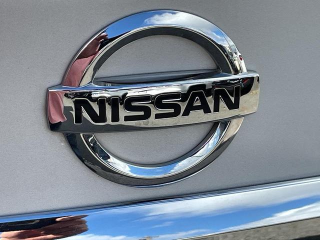 Photo of 2018 Brilliant Silver Nissan Altima