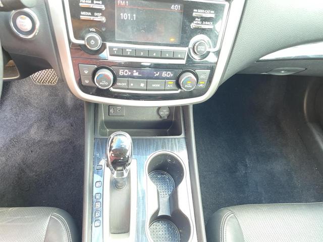 Photo of 2018 Brilliant Silver Nissan Altima