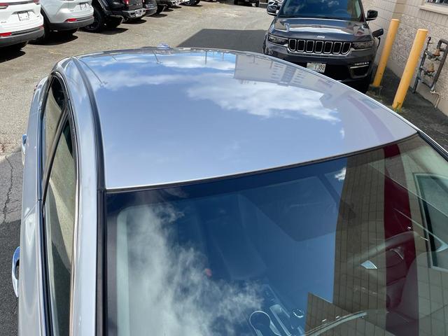 Photo of 2018 Brilliant Silver Nissan Altima