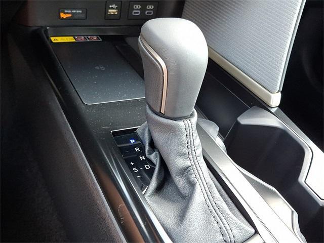 Photo of 2025 Ice Toyota Camry