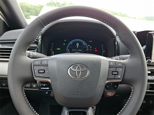 Photo of 2025 Ice Toyota Camry