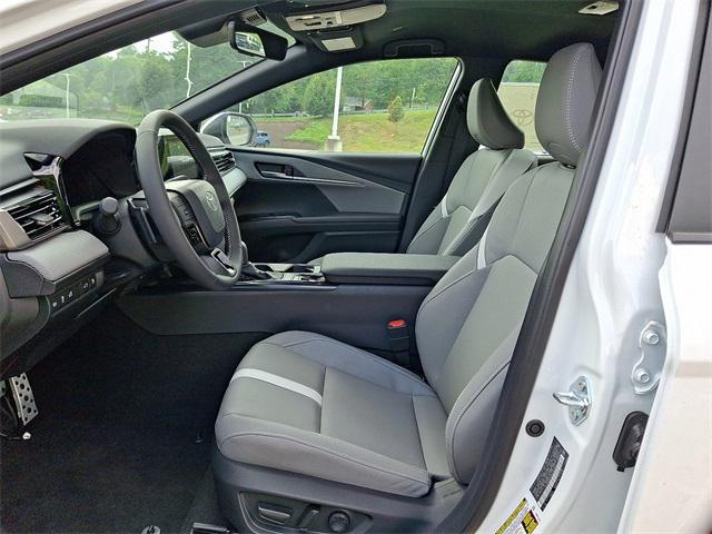 Photo of 2025 Ice Toyota Camry