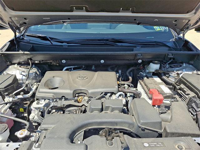 Photo of 2023 Silver Sky Metallic Toyota RAV4