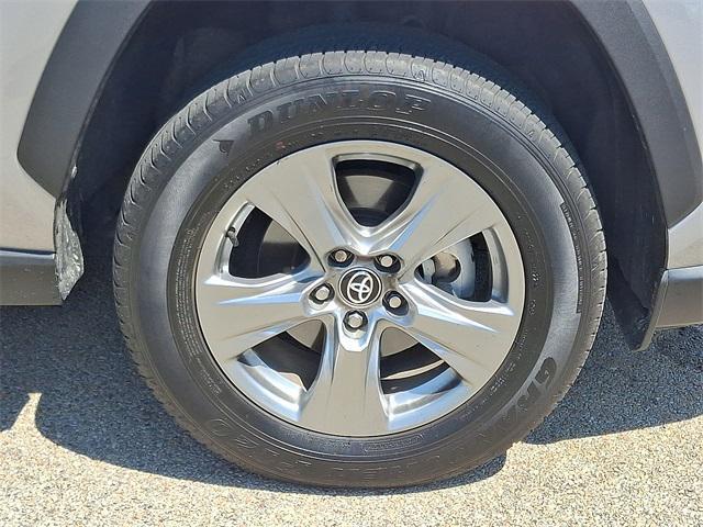 Photo of 2023 Silver Sky Metallic Toyota RAV4